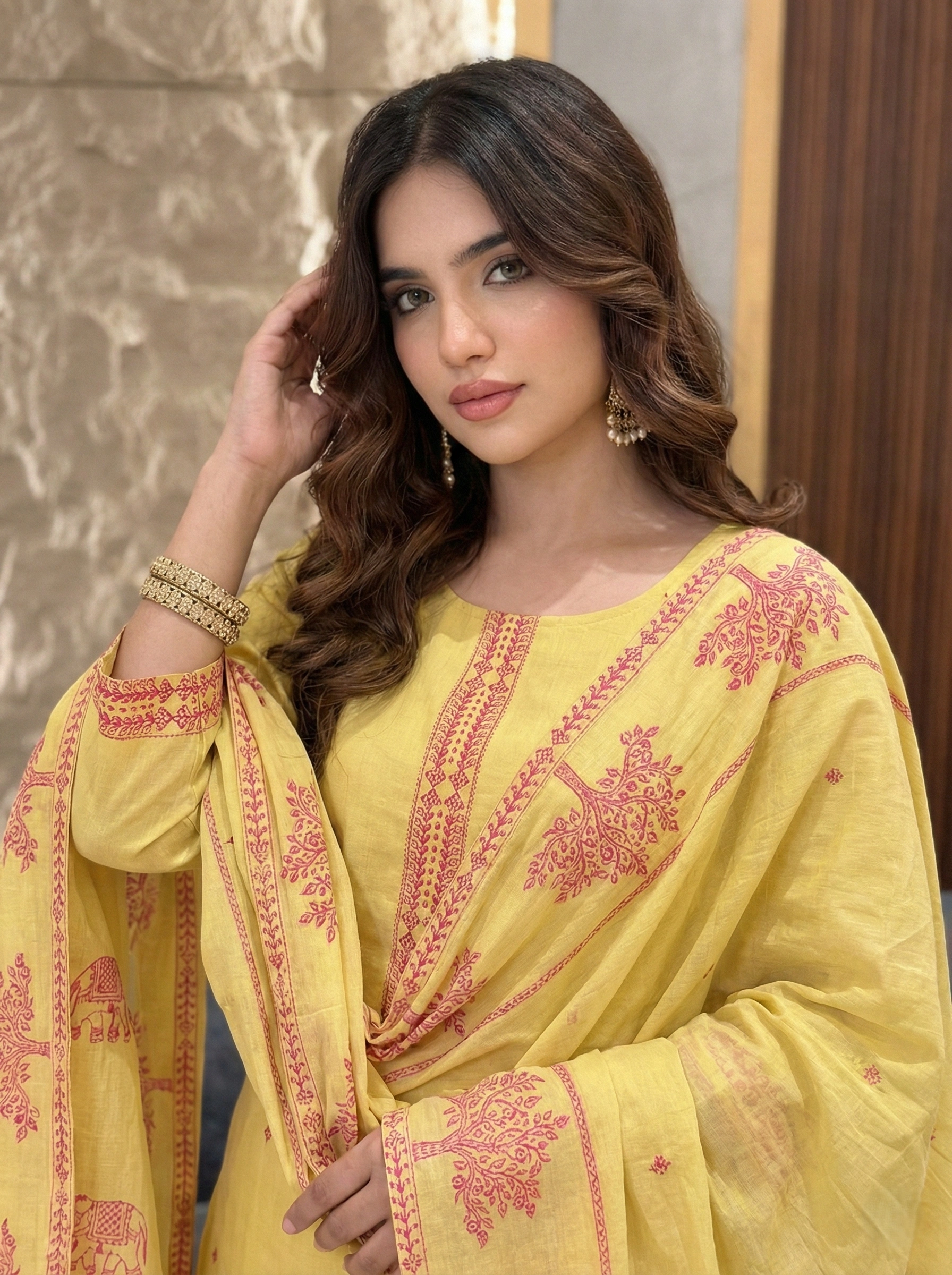 Yellow Printed Kurta Pant Dupatta Set for Women - Image 2