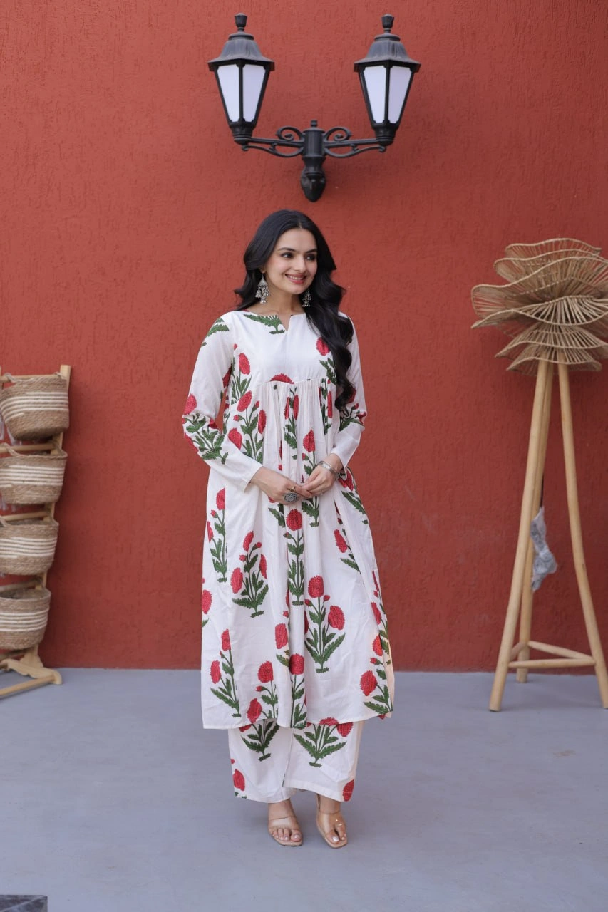Stylish Printed Cotton Kurti with Pant for Women - Image 2