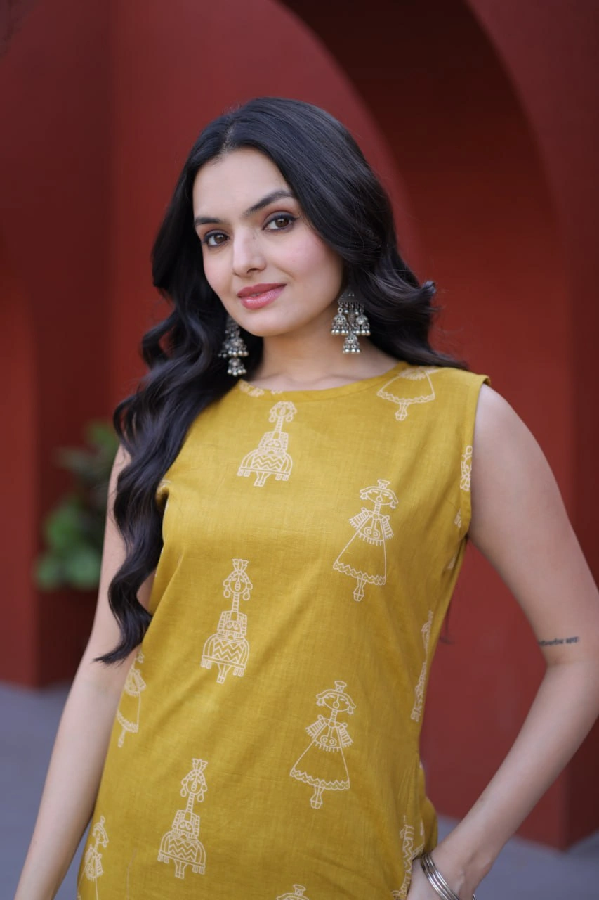 Yellow Premium Printed Cotton Kurti Pant Set for Women - Image 4